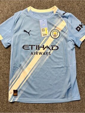 NWT$80 Puma Manchester City Home Youth Size Medium Soccer Jersey 2025/2026